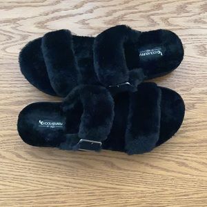 Koolaburra  by UGG Furr-ah slipper size 10
